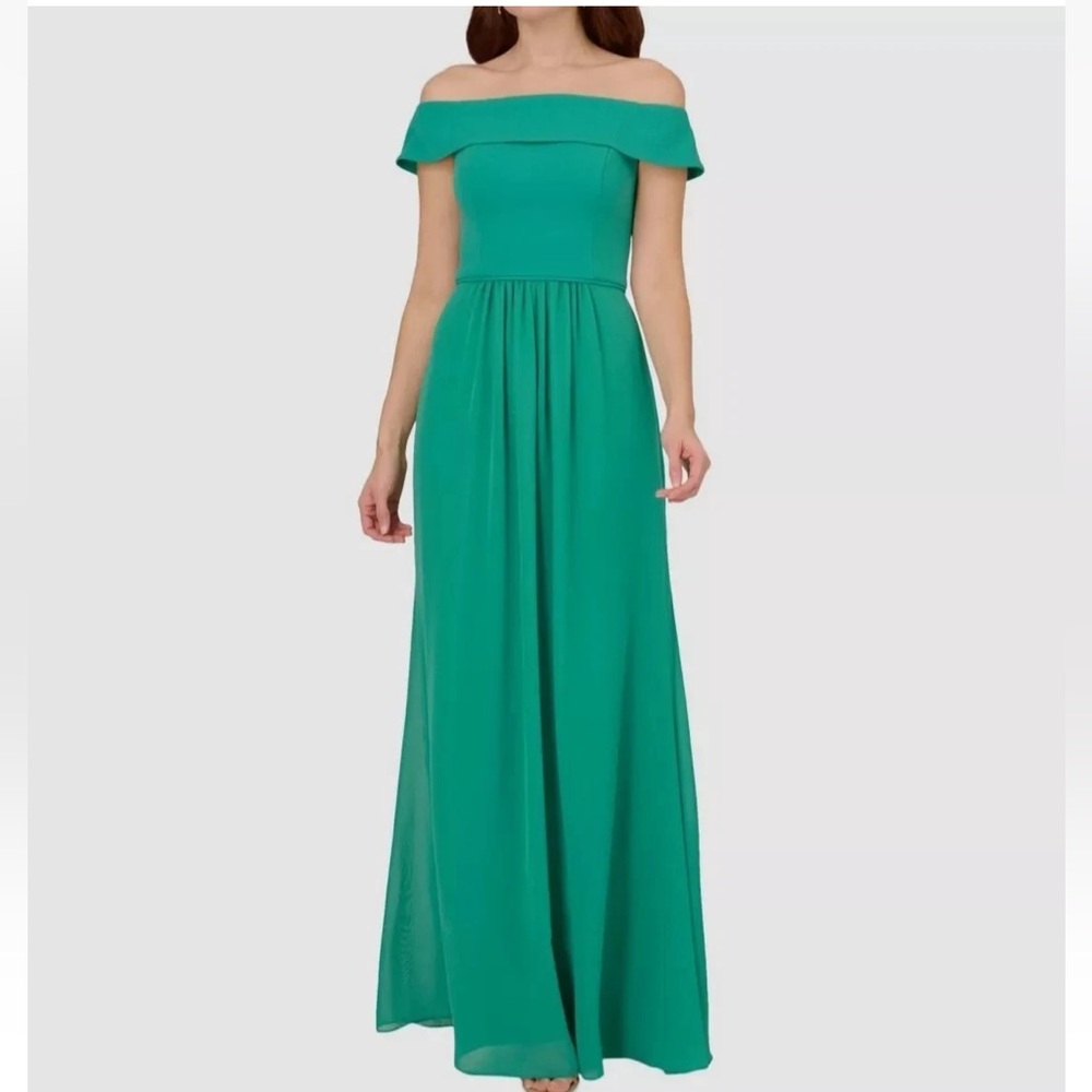 Off-Shoulder Emerald Green Maxi Dress